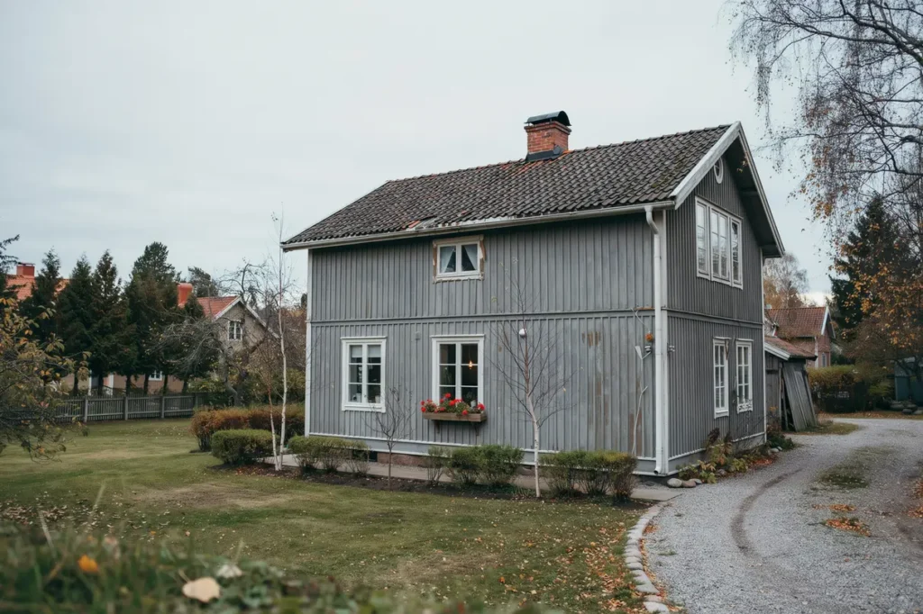 pl tfasad p villa sk tsel vanliga fel och n r det r dags att renovera